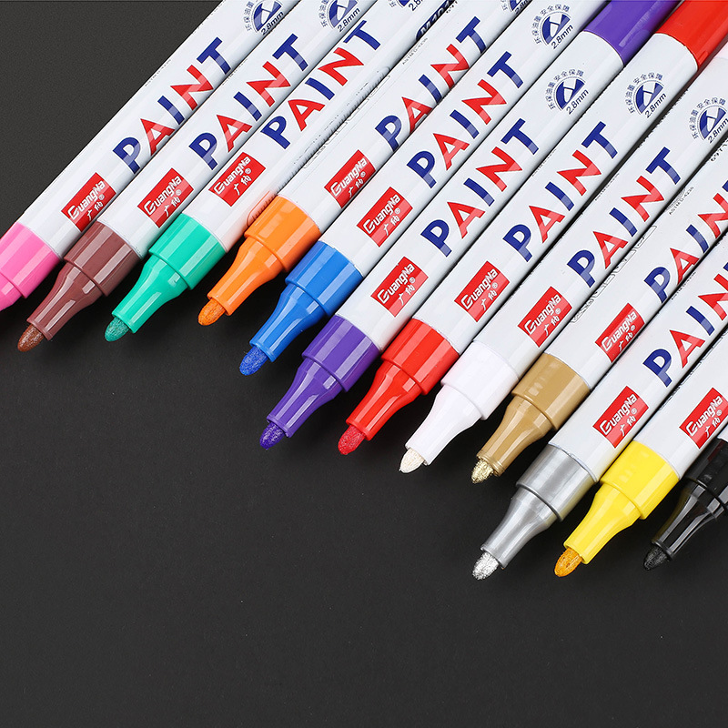 12 pennarelli bianchi per vern - Model Kit Markers recensione e prezzo
