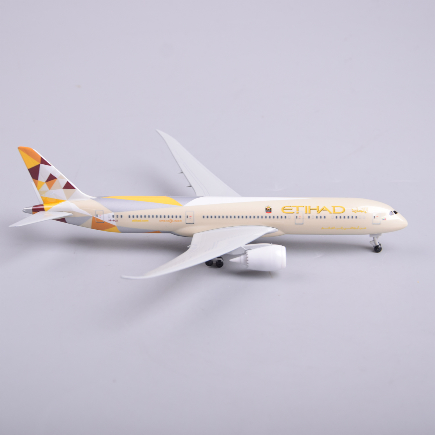 Modellino in Scala 1/300 di Ae - Model Kit Plane recensione e prezzo