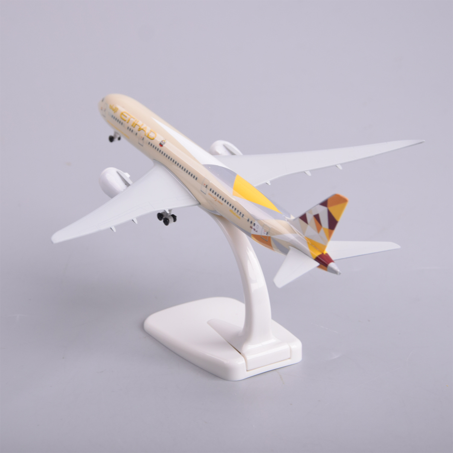 Modellino in Scala 1/300 di Ae - Model Kit Plane recensione e prezzo
