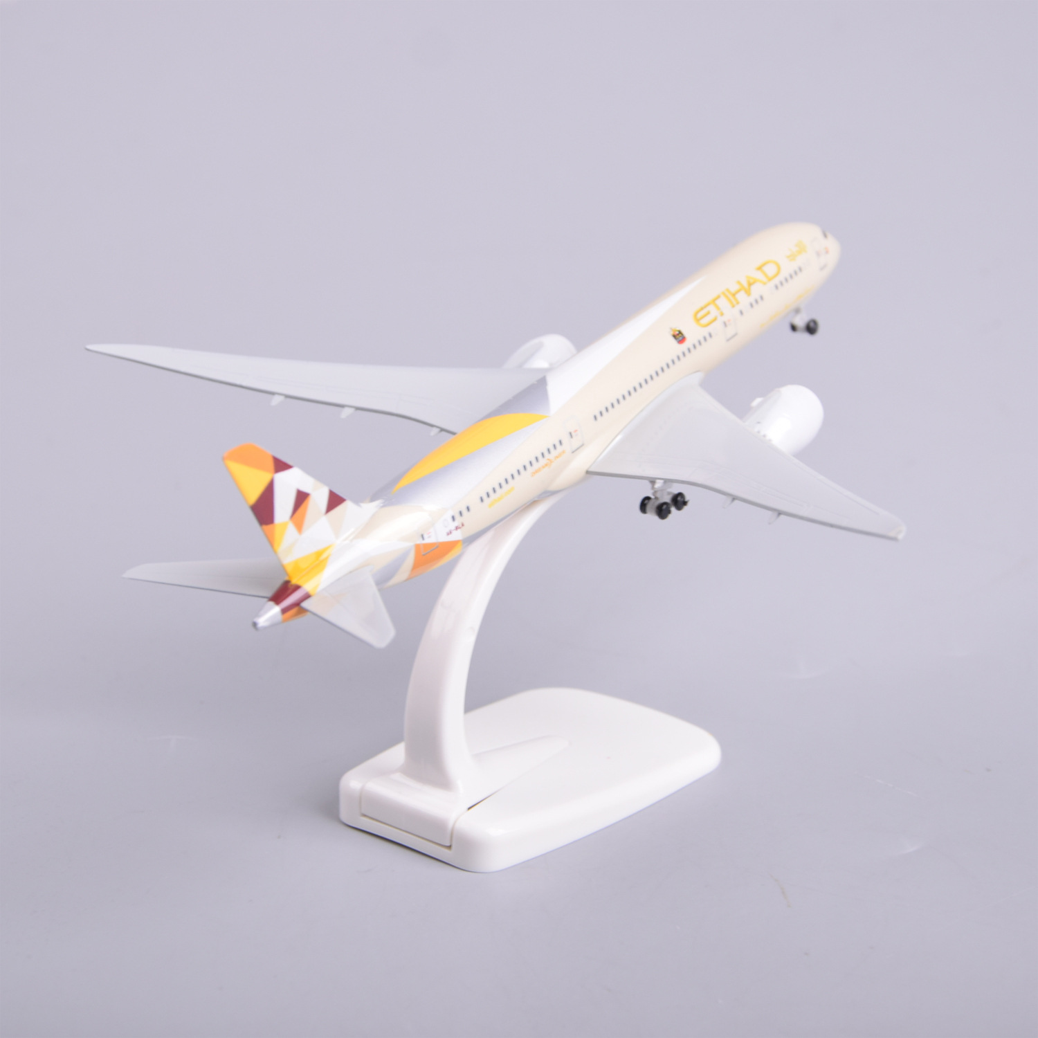 Modellino in Scala 1/300 di Ae - Model Kit Plane recensione e prezzo