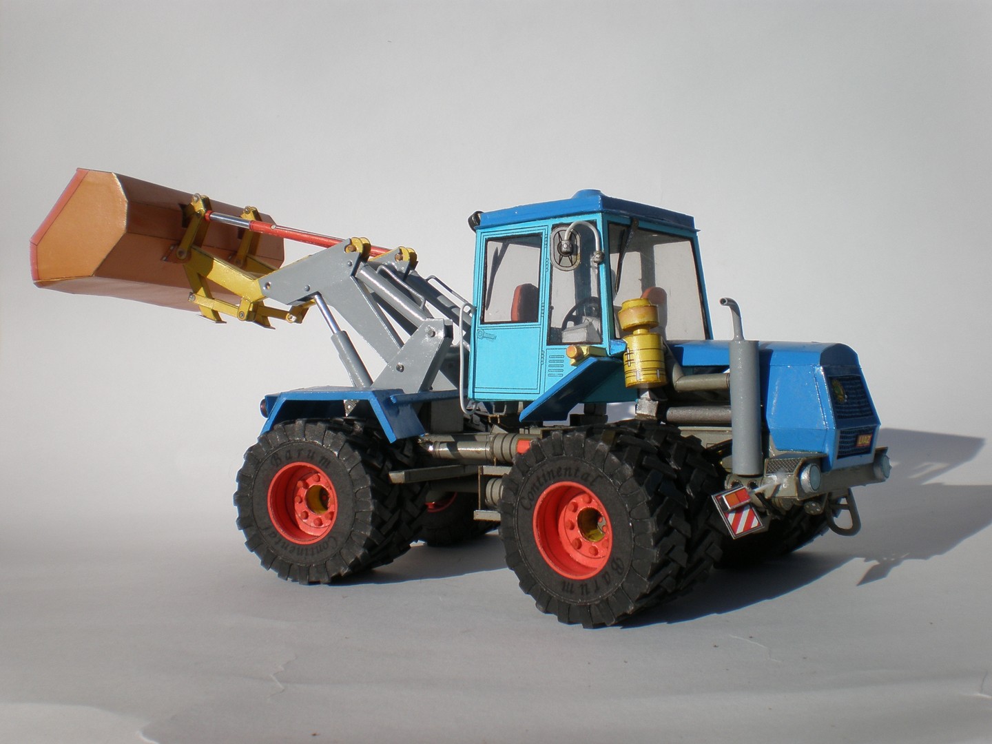 Modellino in Carta Fai-da-Te d - Model Kit History recensione e prezzo