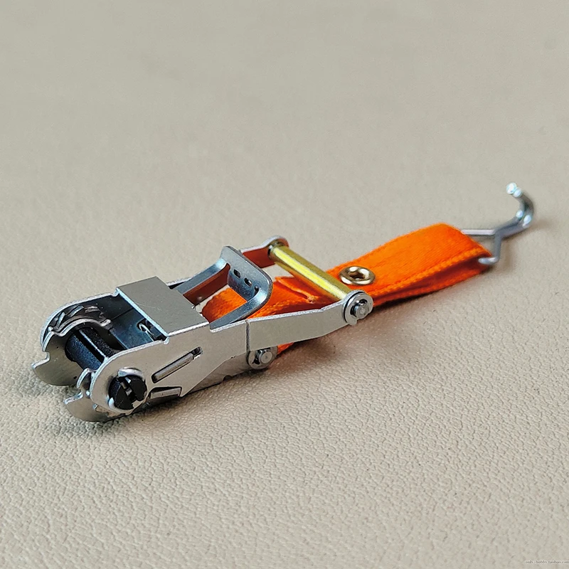 Modello di Auto In Metallo Sim - Model Kit Tamiya recensione e prezzo