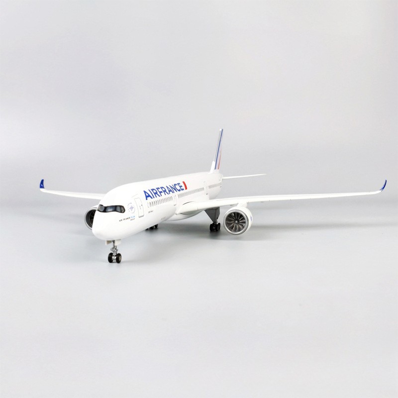 Modellino Aereo Air France A35 - Model Kit Plane recensione e prezzo